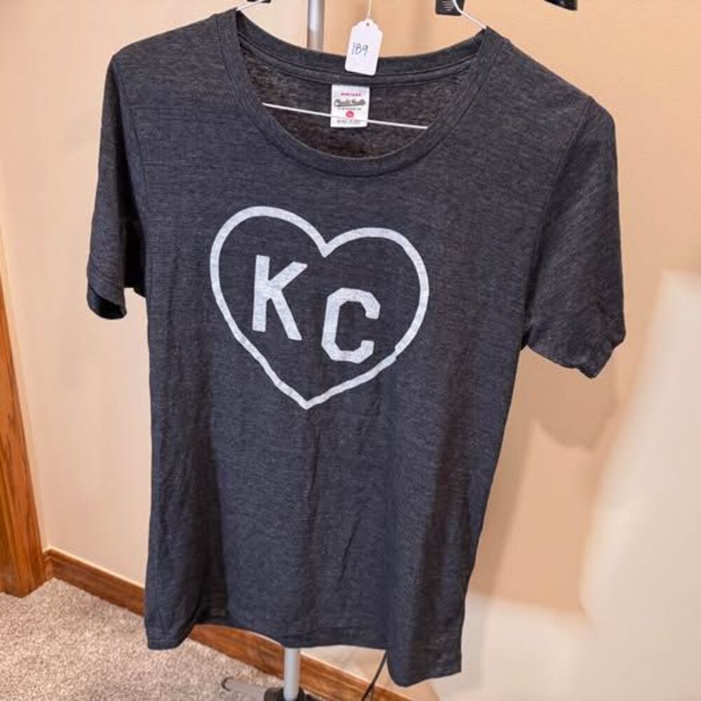 XL Vintage Charlie Hustle KC Heart T-Shirt